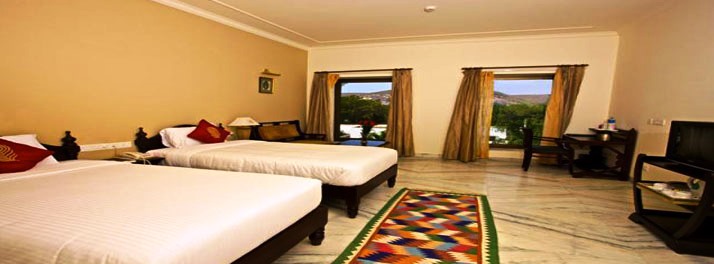 1841/The Hadoti Palace - Bundi 08.jpg